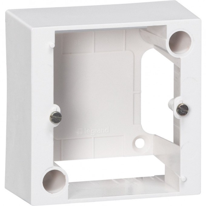 Коробка накладная LEGRAND 1 пост для встраиваемых розеток 20 А и 32 А 82x82 мм глубина 40 мм бежевый 055439