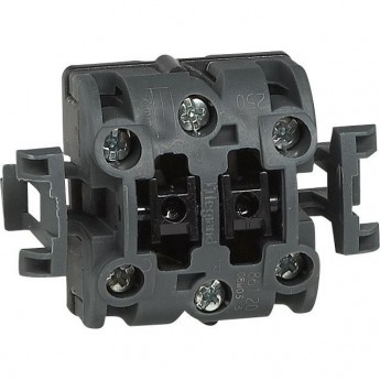 Двойной переключатель LEGRAND Oteo изделия сборные белый Двойной переключатель LEGRAND Oteo изделия сборные белый