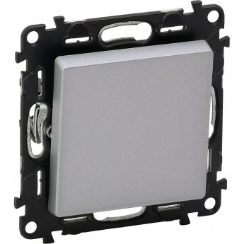 Переключатель LEGRAND Valena LIFE промежуточный 10АХ 250В с лицевой панелью винтовые зажимы алюминий Переключатель LEGRAND Valena LIFE промежуточный 10АХ 250В с лицевой панелью винтовые зажимы алюминий