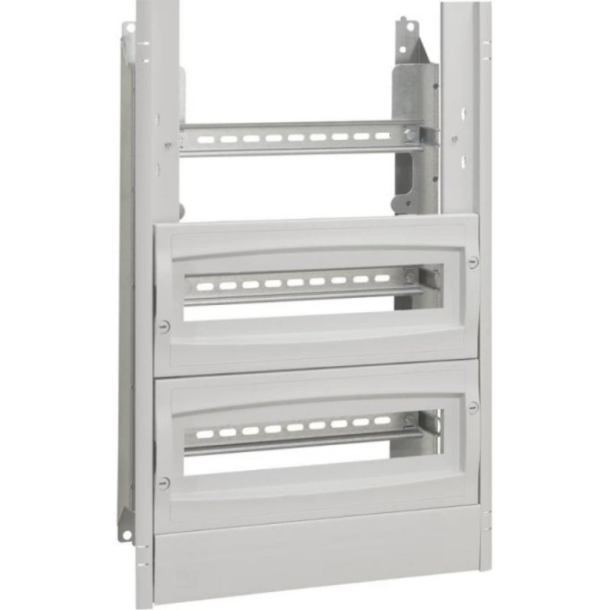 Панель с пластронами LEGRAND 500*400 36102