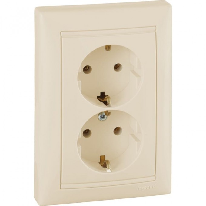 Розетка LEGRAND Valena 16А IP20 2P+E слоновая кость 695616
